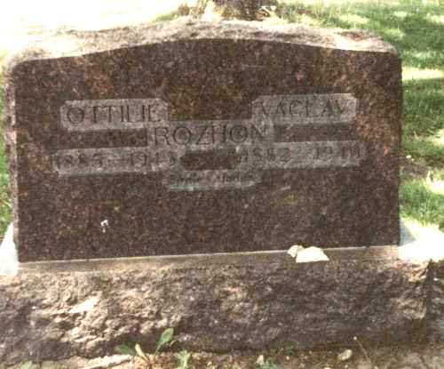 Rozhon, James and Ottilia - Gravestone in Bohemian National Cemetary, Chicago, Illinois