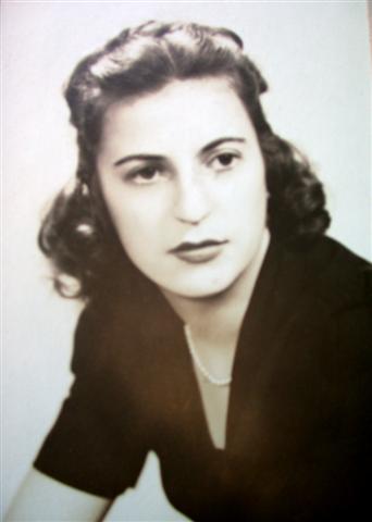 Bliss, Lois - about 1943