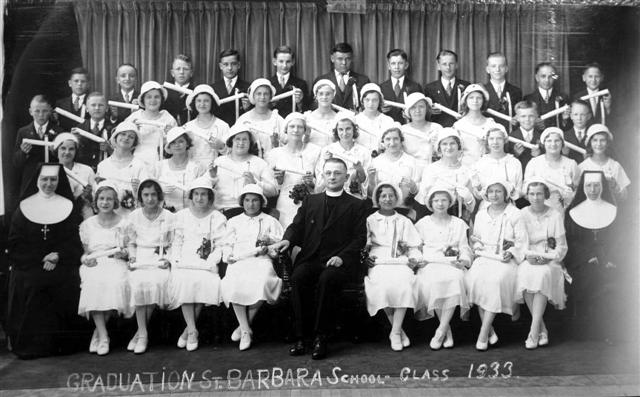 Image:St Barbara's Graduation 1933.jpg