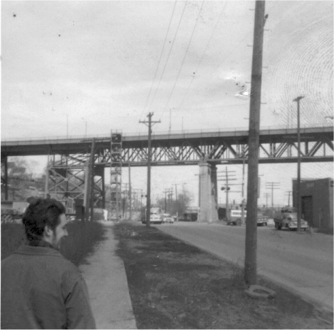 Image:Harvard-Denison Bridge - from Jennings looking north.jpg