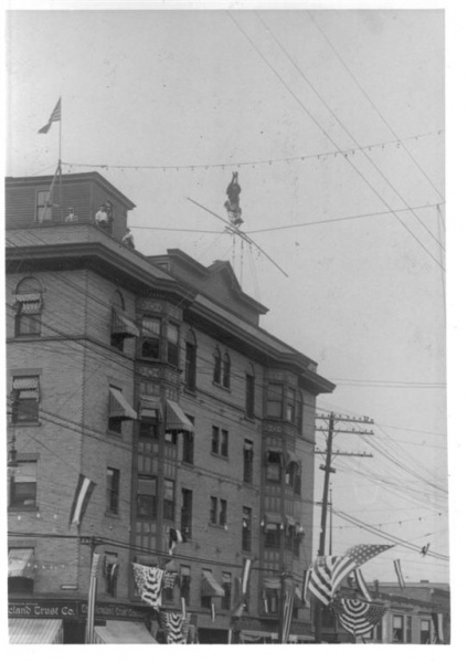 Image:Photo 1915 Festival for Bridge Opening - Tightrope walker (Prince Nelson).jpg